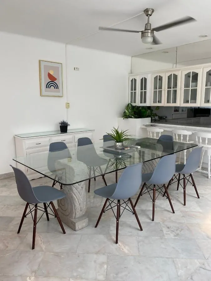 Holiday home Casa Blanca Zh Kukulkan Mall Cancun