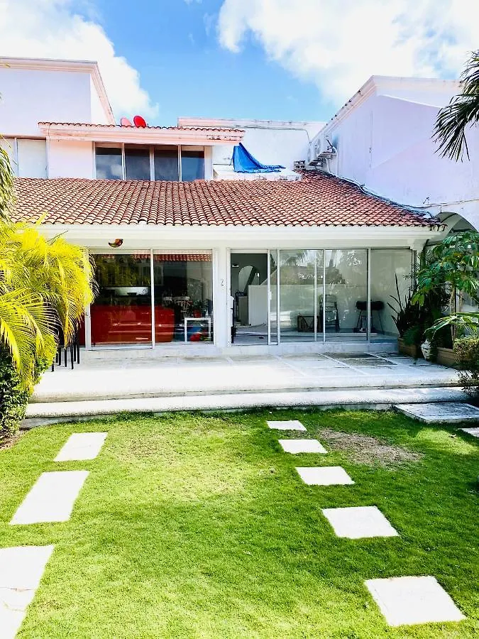 Holiday home Casa Blanca Zh Kukulkan Mall Cancun Mexico