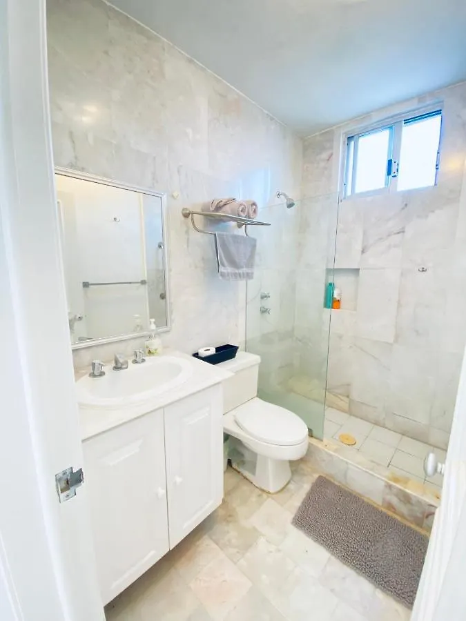Casa Blanca Zh Kukulkan Mall Cancún